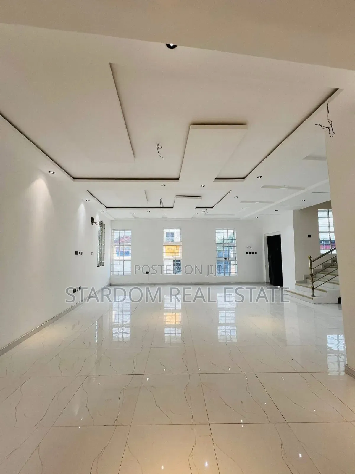 4bdrm Duplex in Ashaley Botwe, Nmai-Dzorn for sale