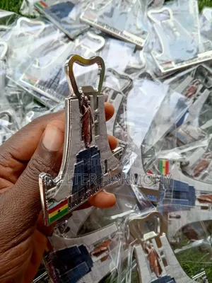 Fridge Magnet/ Opener