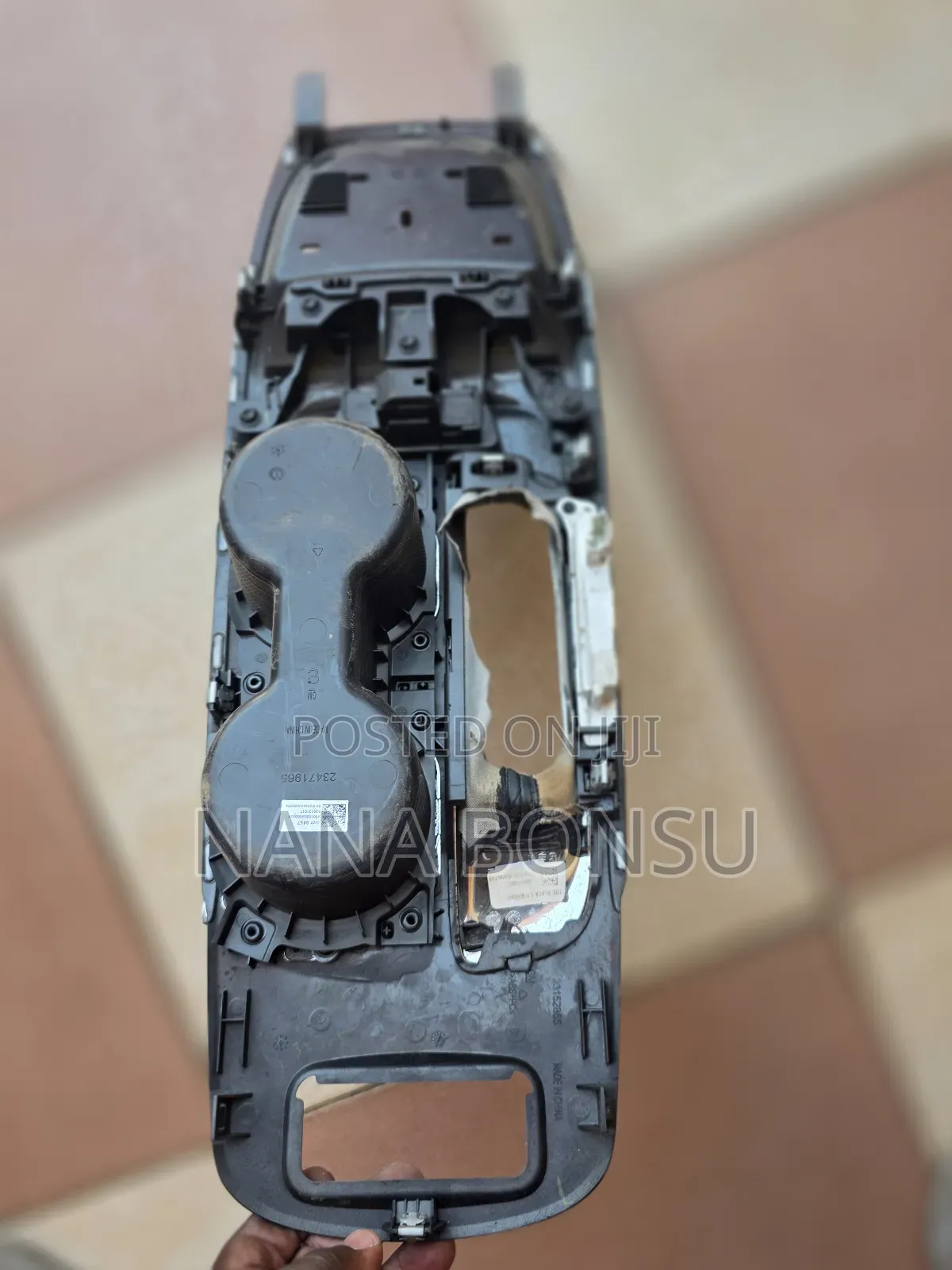 2020 Chevrolet Cruze Gear Console