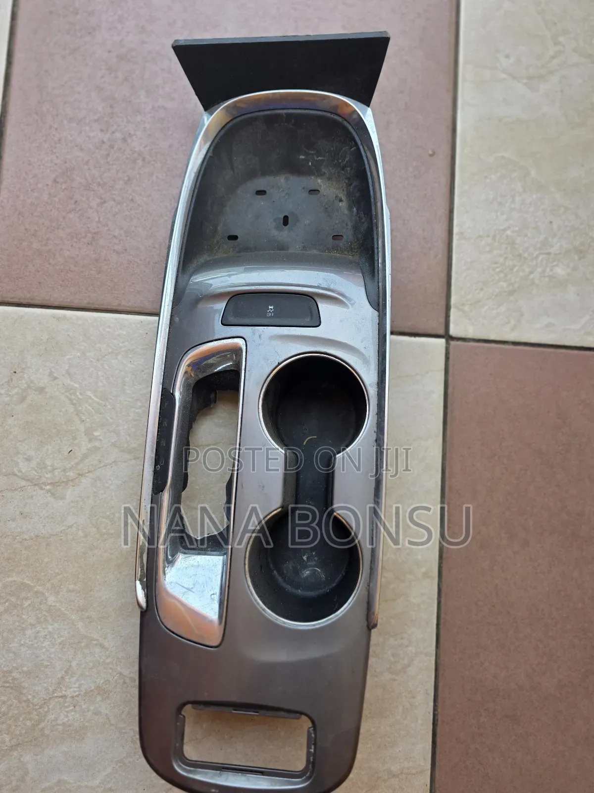 2020 Chevrolet Cruze Gear Console