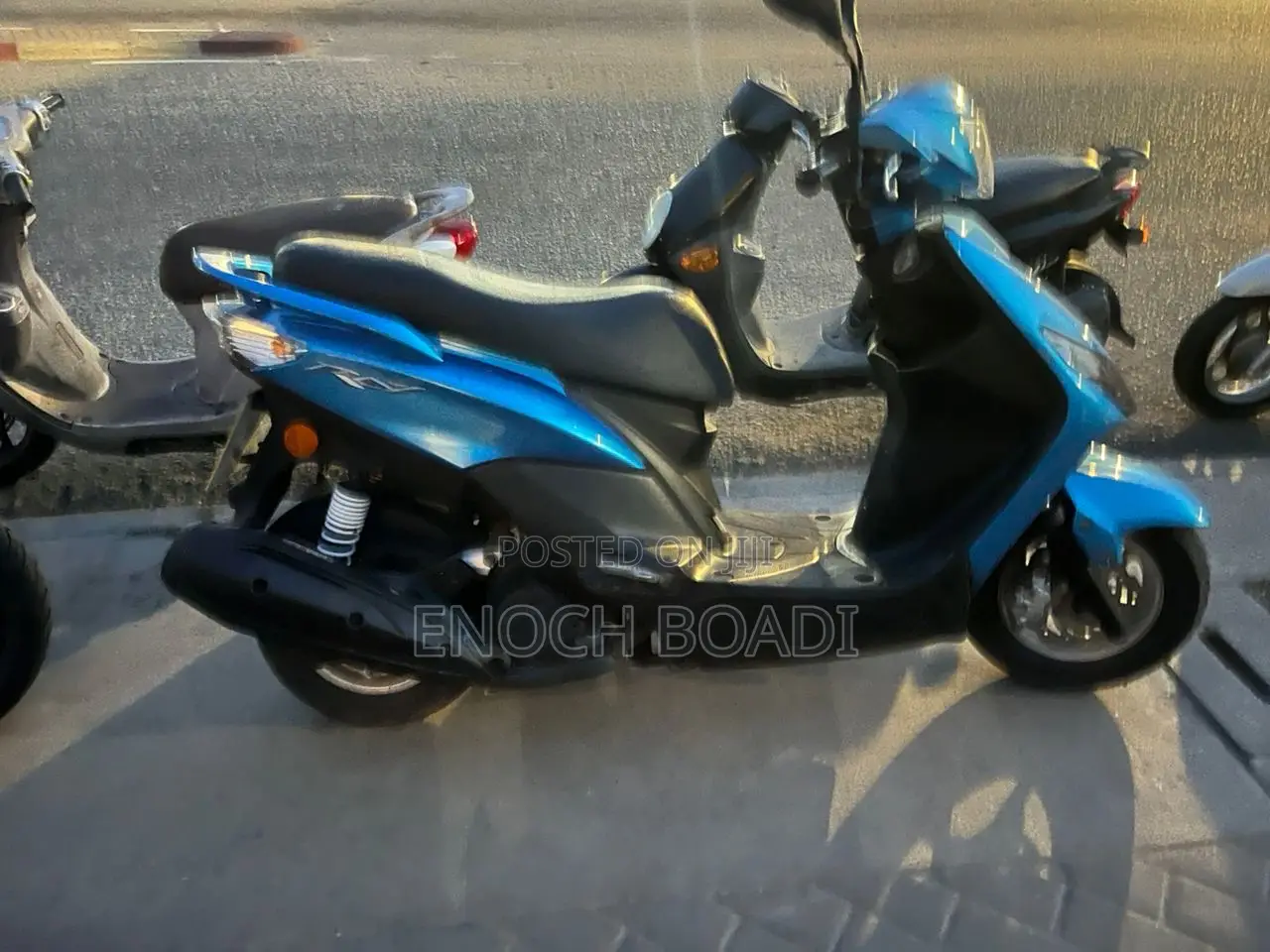 Yamaha 2015 Blue