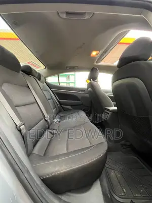 Hyundai Elantra 2018 Gray