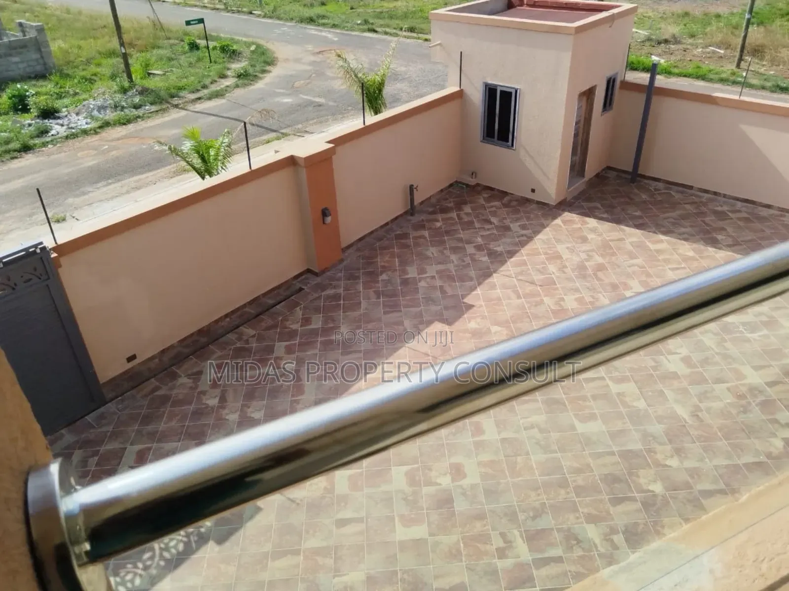 4bdrm House in Comm 24 Royal Palm, Accra Metropolitan for rent