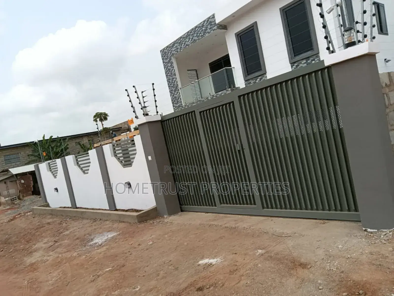 4bdrm Duplex in Ablekuma, Pentecost for sale
