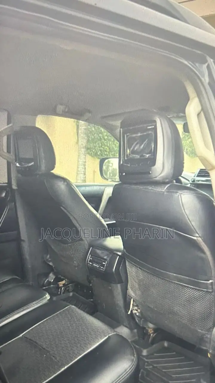 Toyota Land Cruiser Prado 2014 Black