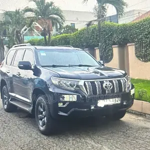 Toyota Land Cruiser Prado 2014 Black