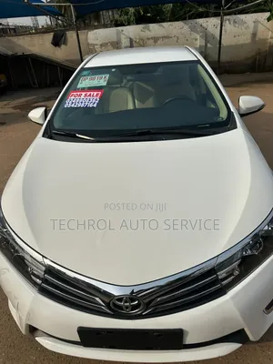 Toyota Corolla L 4dr Sedan (1.8L 4cyl CVT) 2017 White