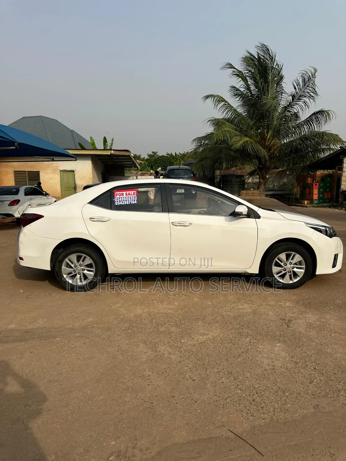 Toyota Corolla L 4dr Sedan (1.8L 4cyl CVT) 2017 White