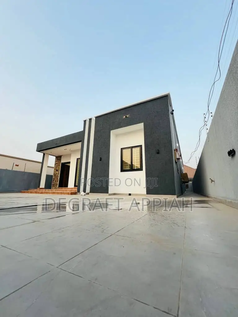 3bdrm House in Oyarifa, Ayi Mensah for sale