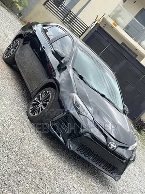 Toyota Corolla 2016 Black