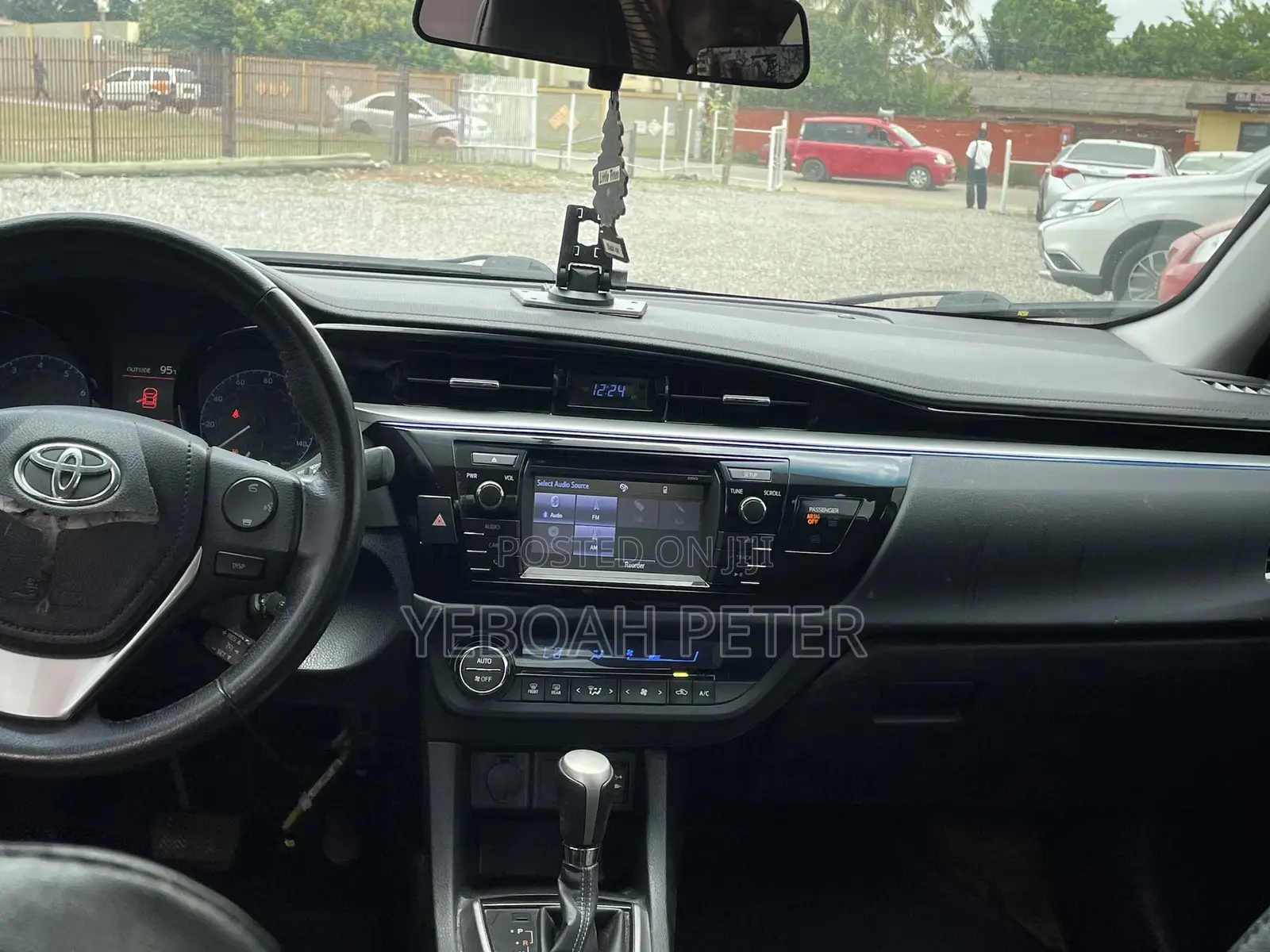Toyota Corolla 2016 Black