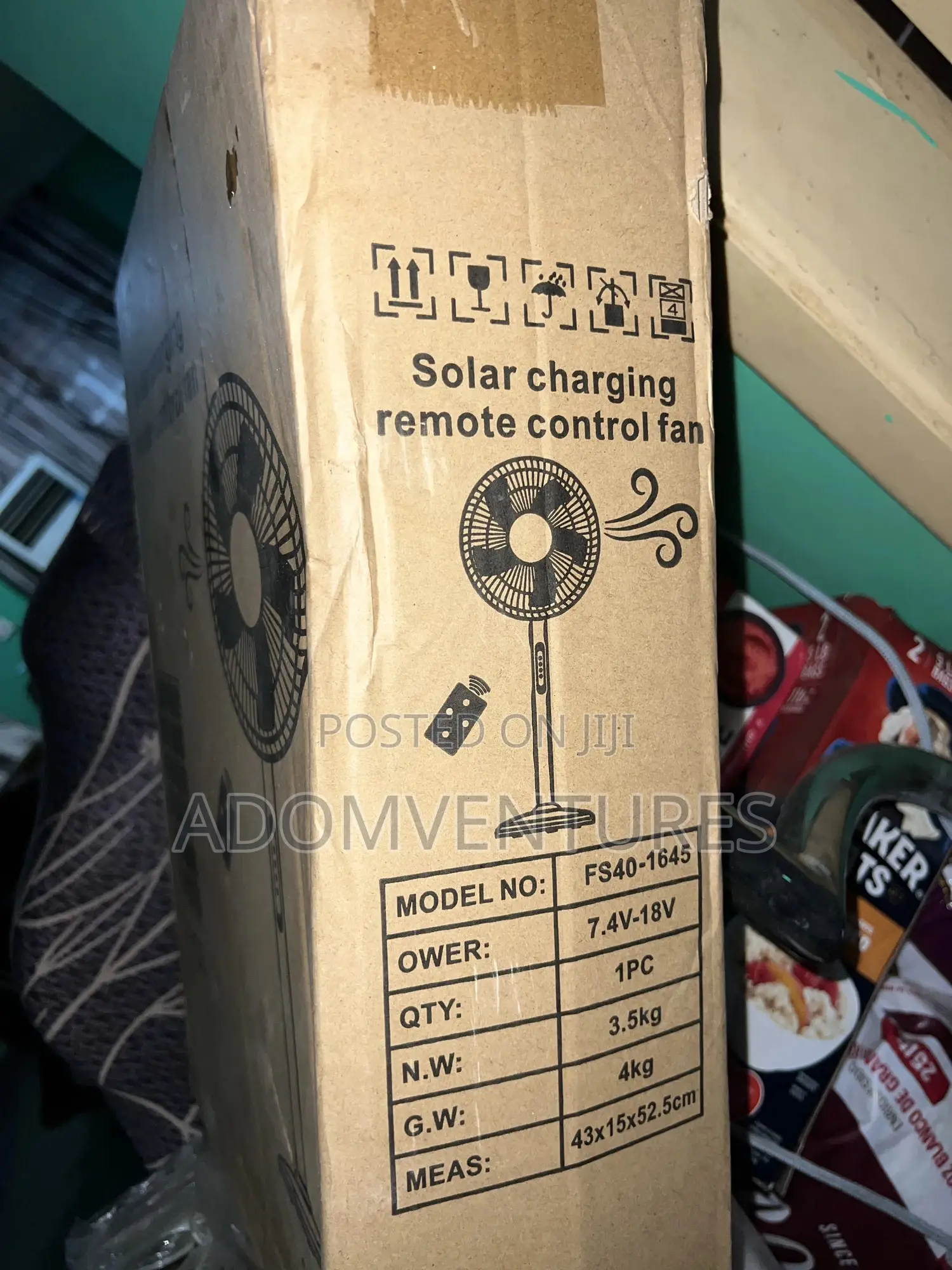 2-in-1 Solar Rechargeable Fan – Charge With Sunlight Or Electricity