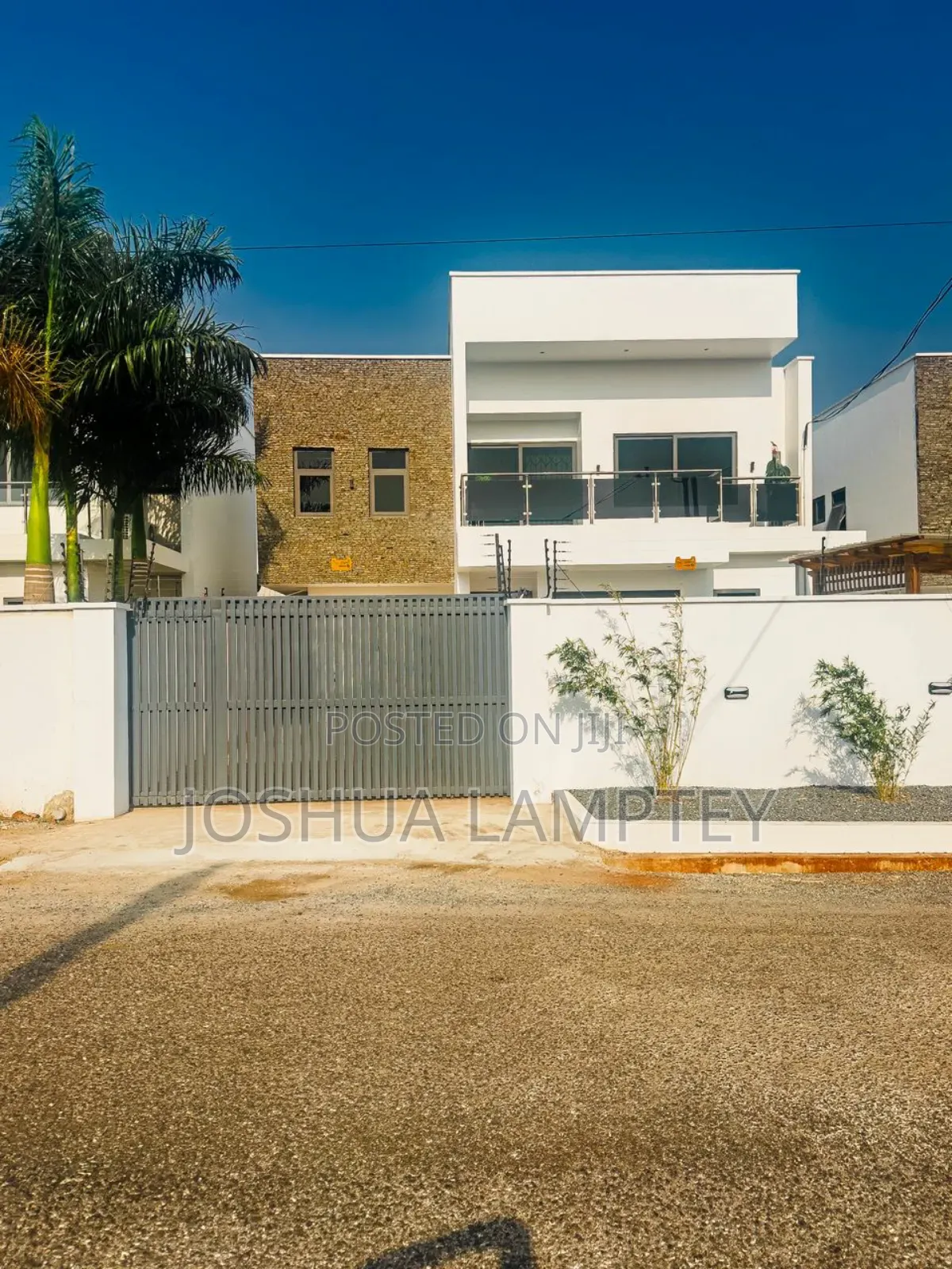 Furnished 3bdrm House in East Airport Estate for rent