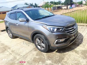Hyundai Santa Fe SE AWD 2017 Gray