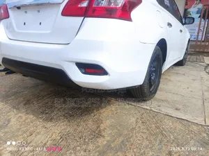 Nissan Sentra SV 2018 White