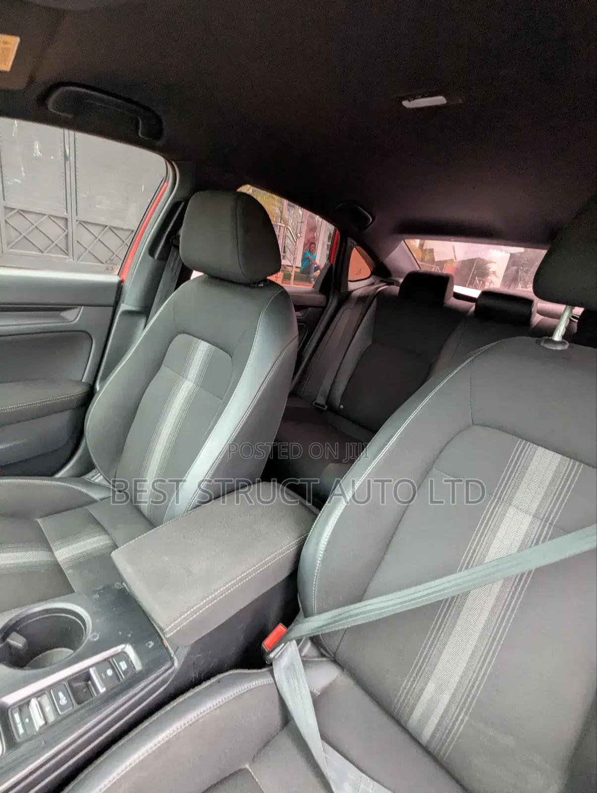 Honda Civic 2022 Red