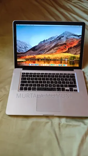 Laptop Apple MacBook 2011 8GB Intel Core i5 SSD 256GB