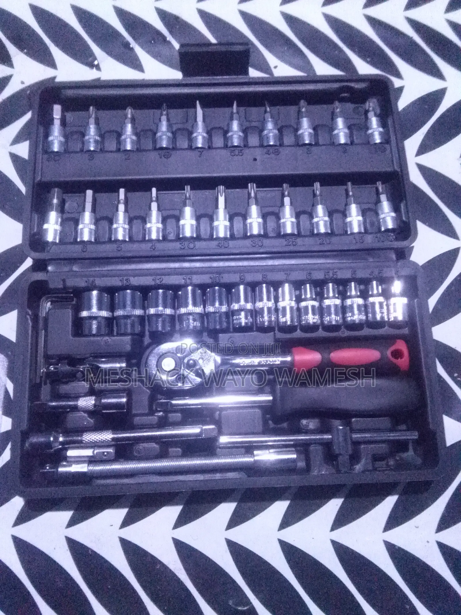 Socket Spanner With Metal Case Box