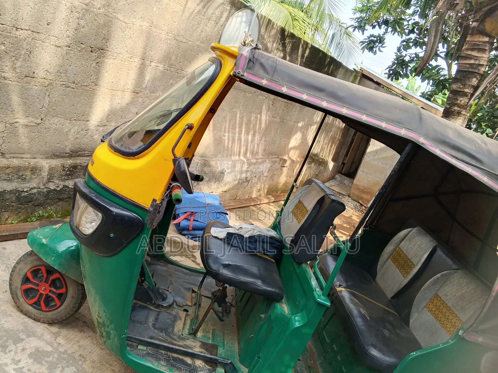 TVS King Cargo 2022 Green