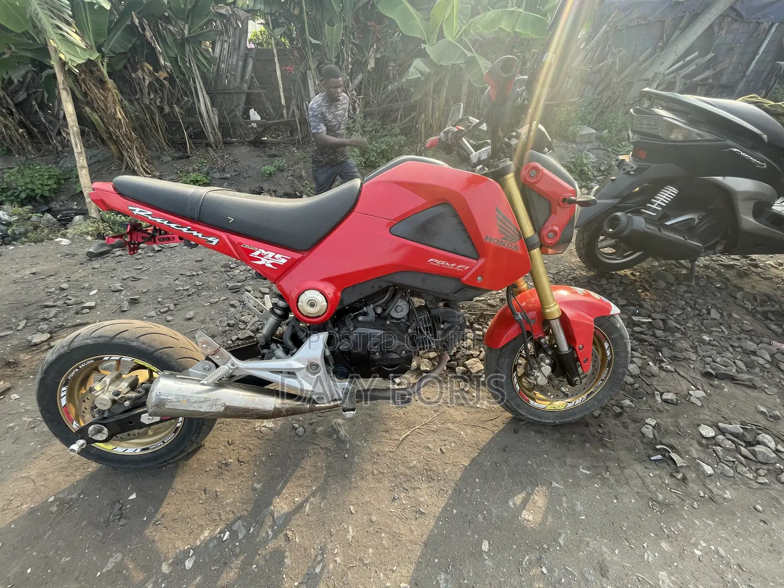Honda 2015 Red
