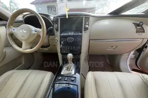 Infiniti FX 35 2012 White