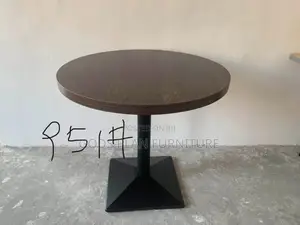 Bar Table Po8