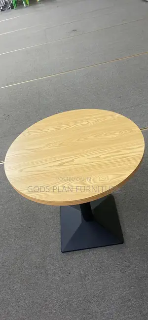 Bar Table Po8