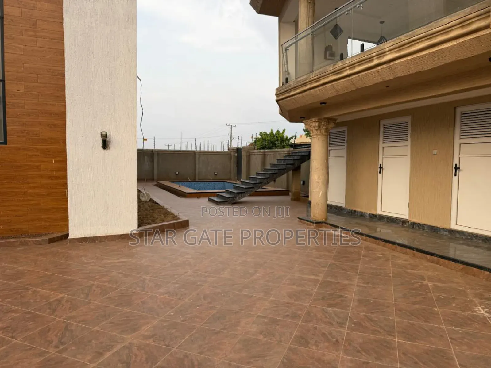 6bdrm House in Asuofia Kokoben, Kumasi Metropolitan for sale