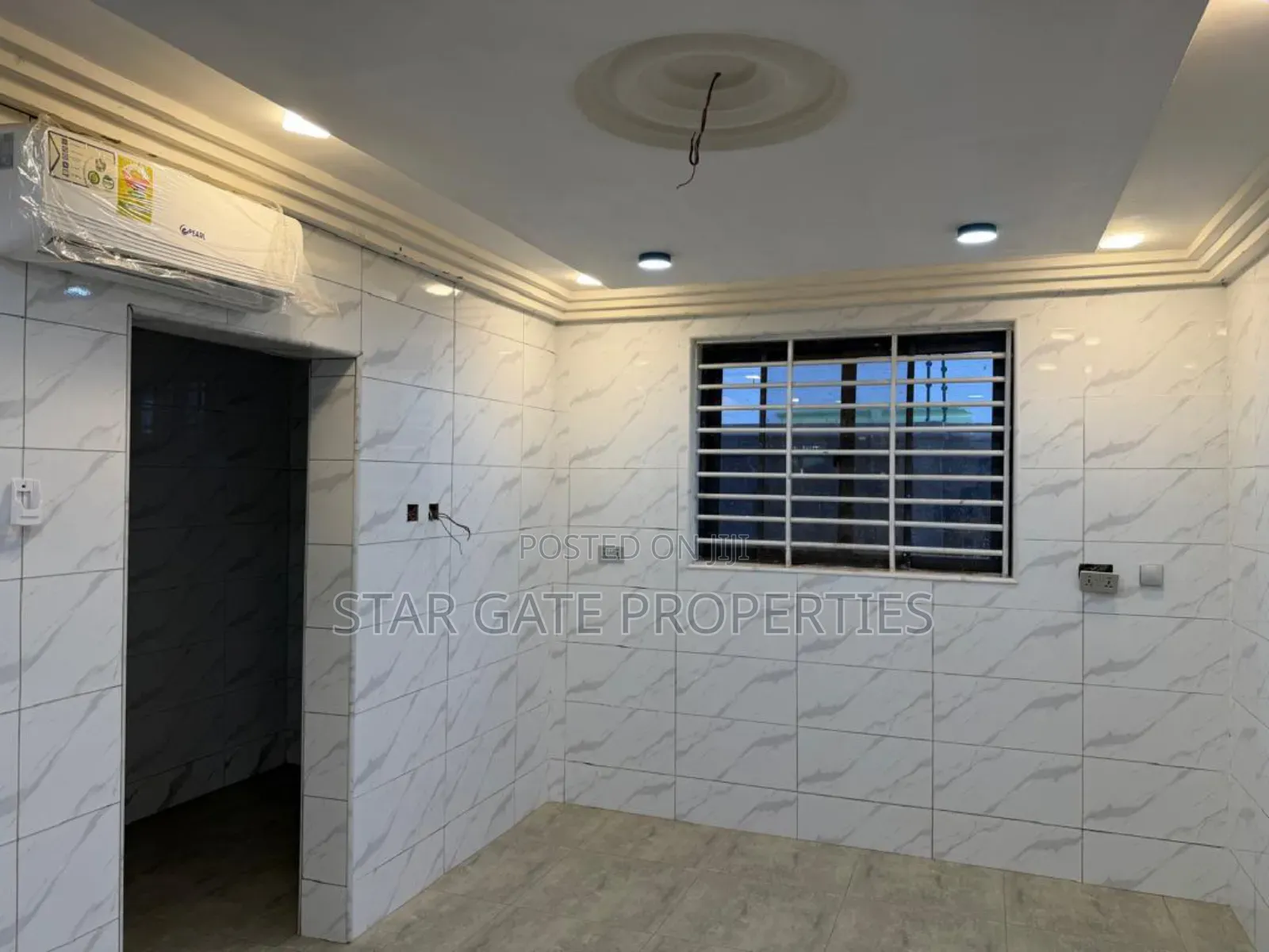 6bdrm House in Asuofia Kokoben, Kumasi Metropolitan for sale