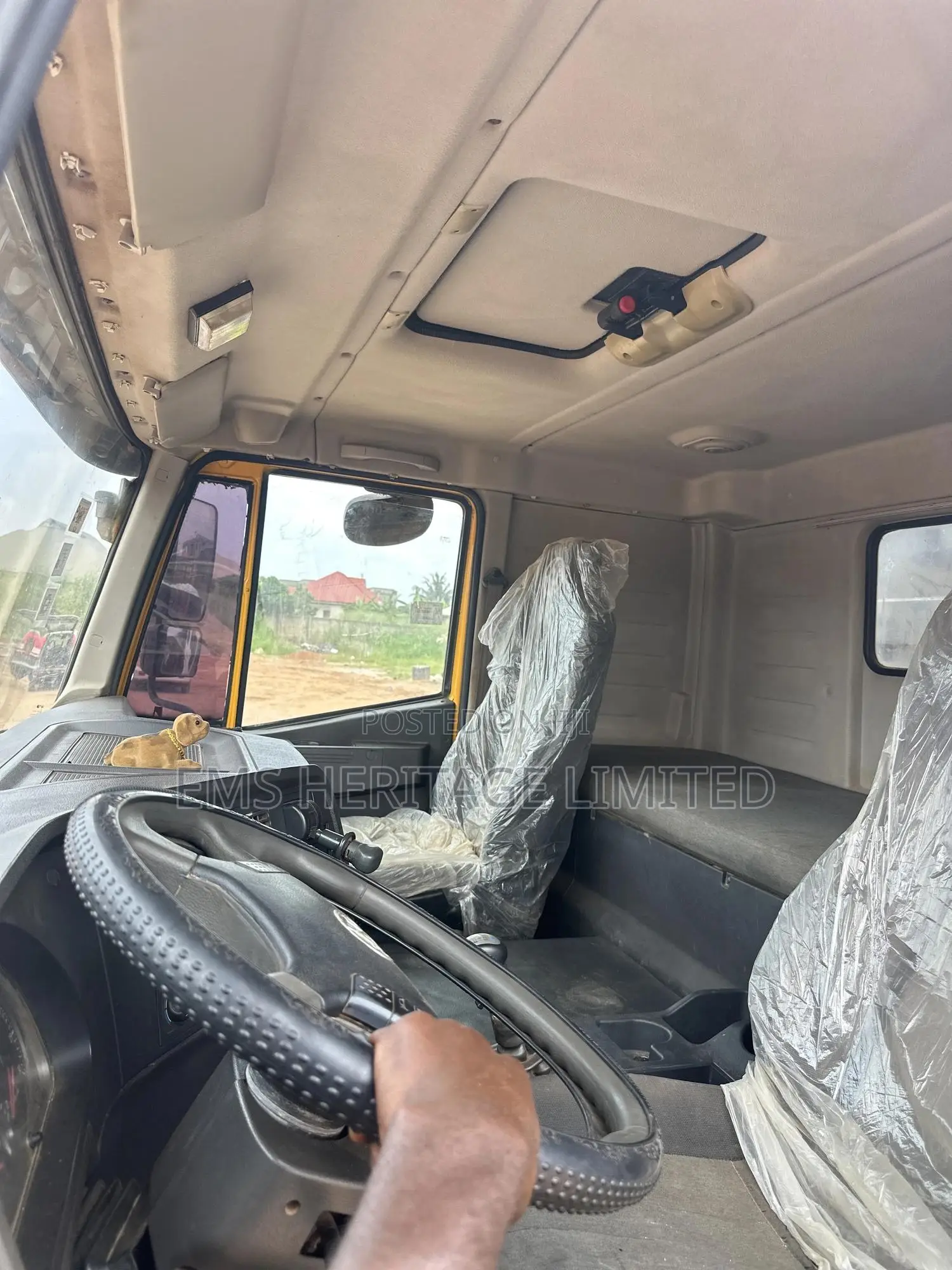 Used Hongyan Kingkan Truck 2020 Yellow