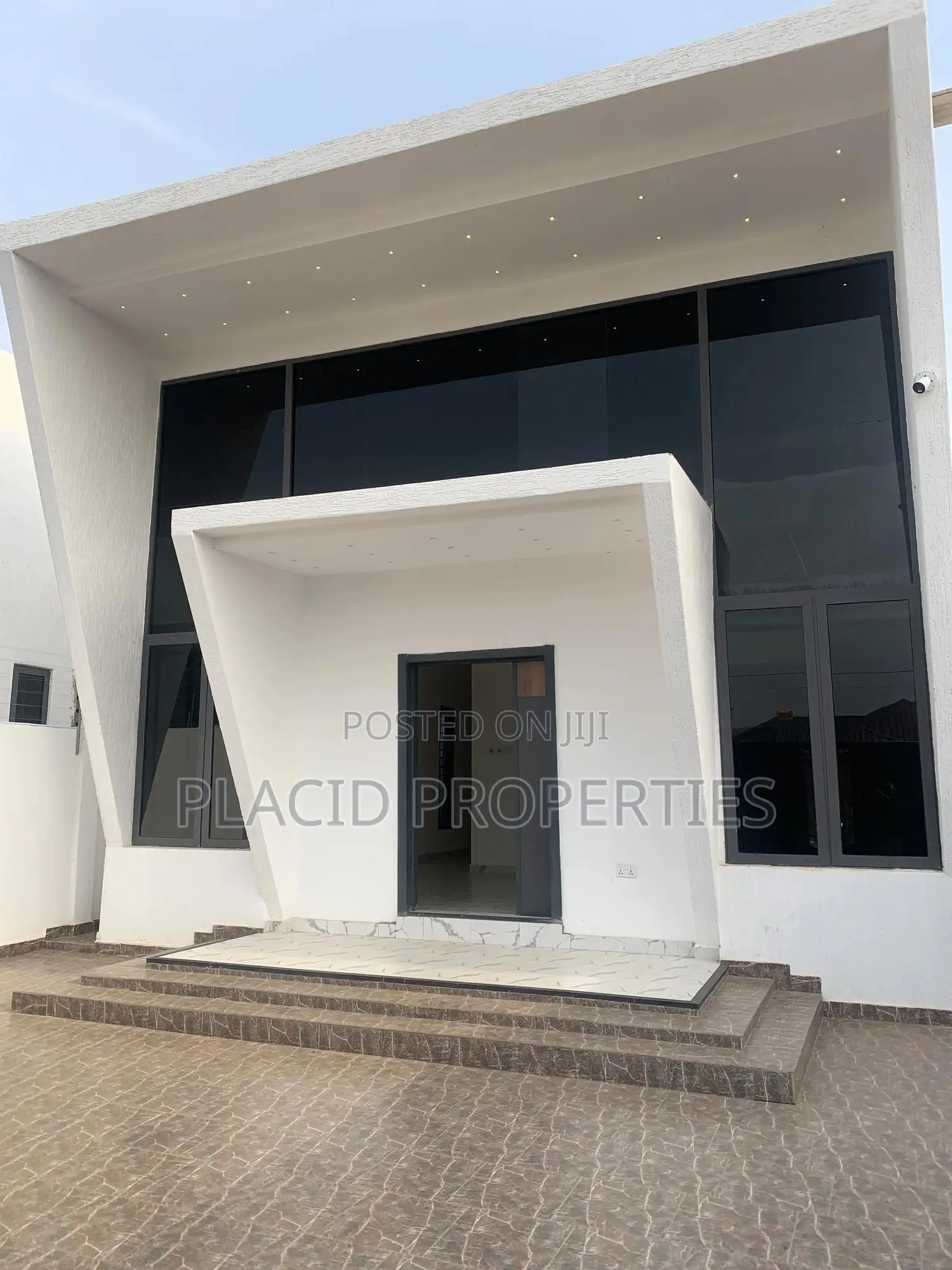 3bdrm House in Agbogba for sale