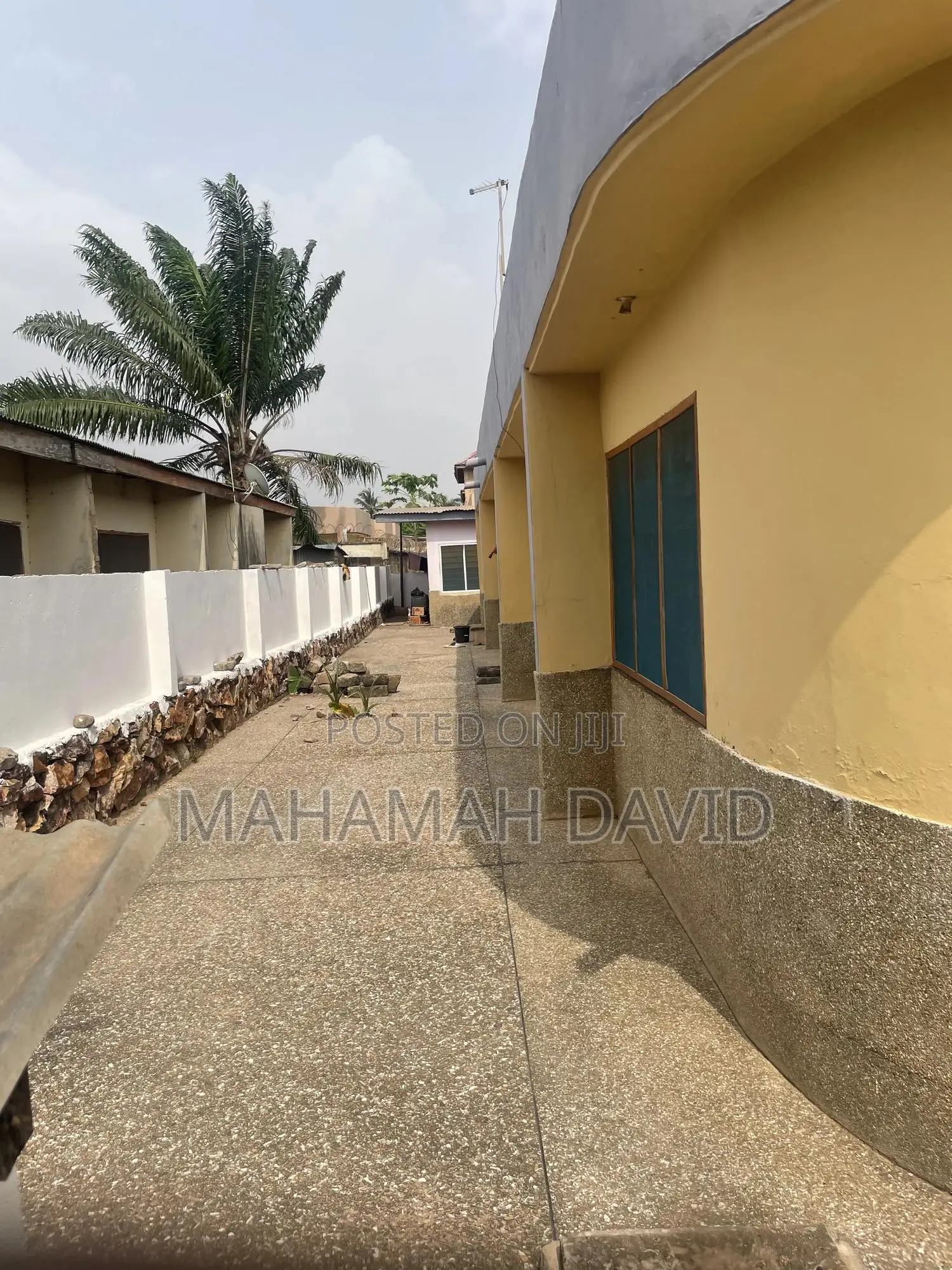 Furnished 5bdrm House in Santa Maria for sale
