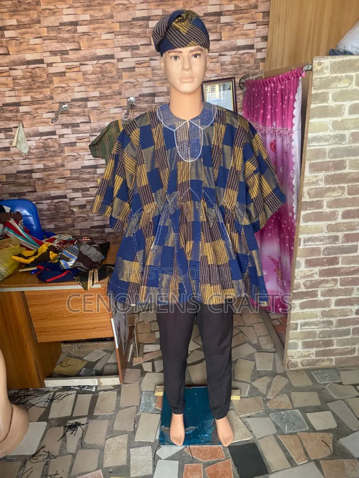 Quality Handmade Ladies And Gent Smocks