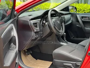 Toyota Corolla S Premium 4dr Sedan (1.8L 4cyl CVT) 2015 Red