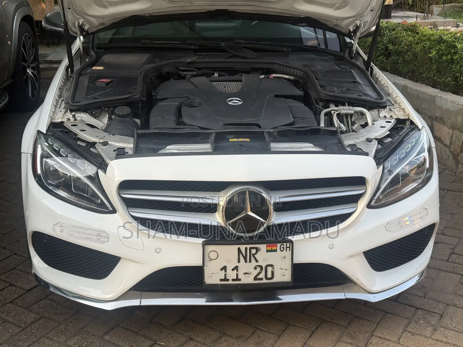 Mercedes-Benz C400 4Matic AWD Sedan (3.0L V6 7A) 2015 White