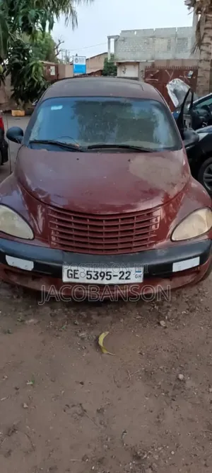 Chrysler Voyager Automatic 2002 Off white