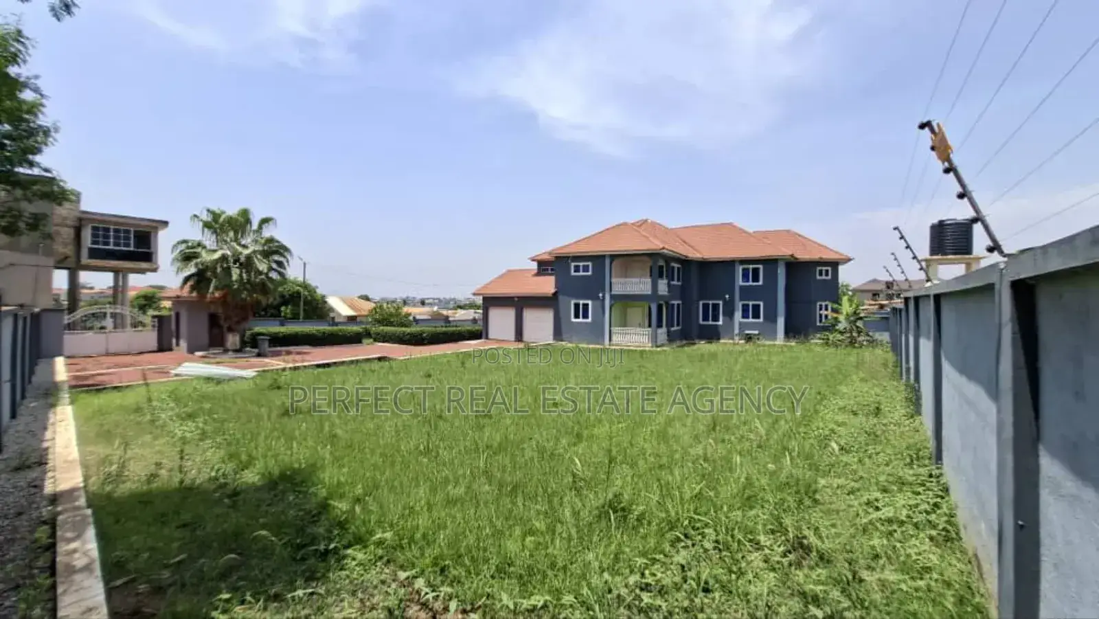 Furnished 5bdrm Mansion in Tech Emena, Kumasi Metropolitan for sale