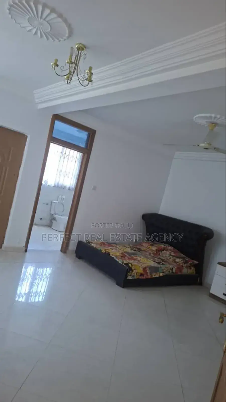Furnished 5bdrm Mansion in Tech Emena, Kumasi Metropolitan for sale