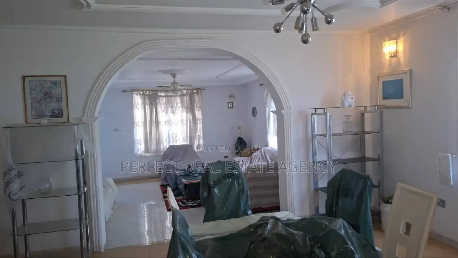 Furnished 5bdrm Mansion in Tech Emena, Kumasi Metropolitan for sale