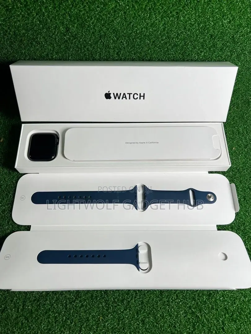 New Apple Series 6 40mm