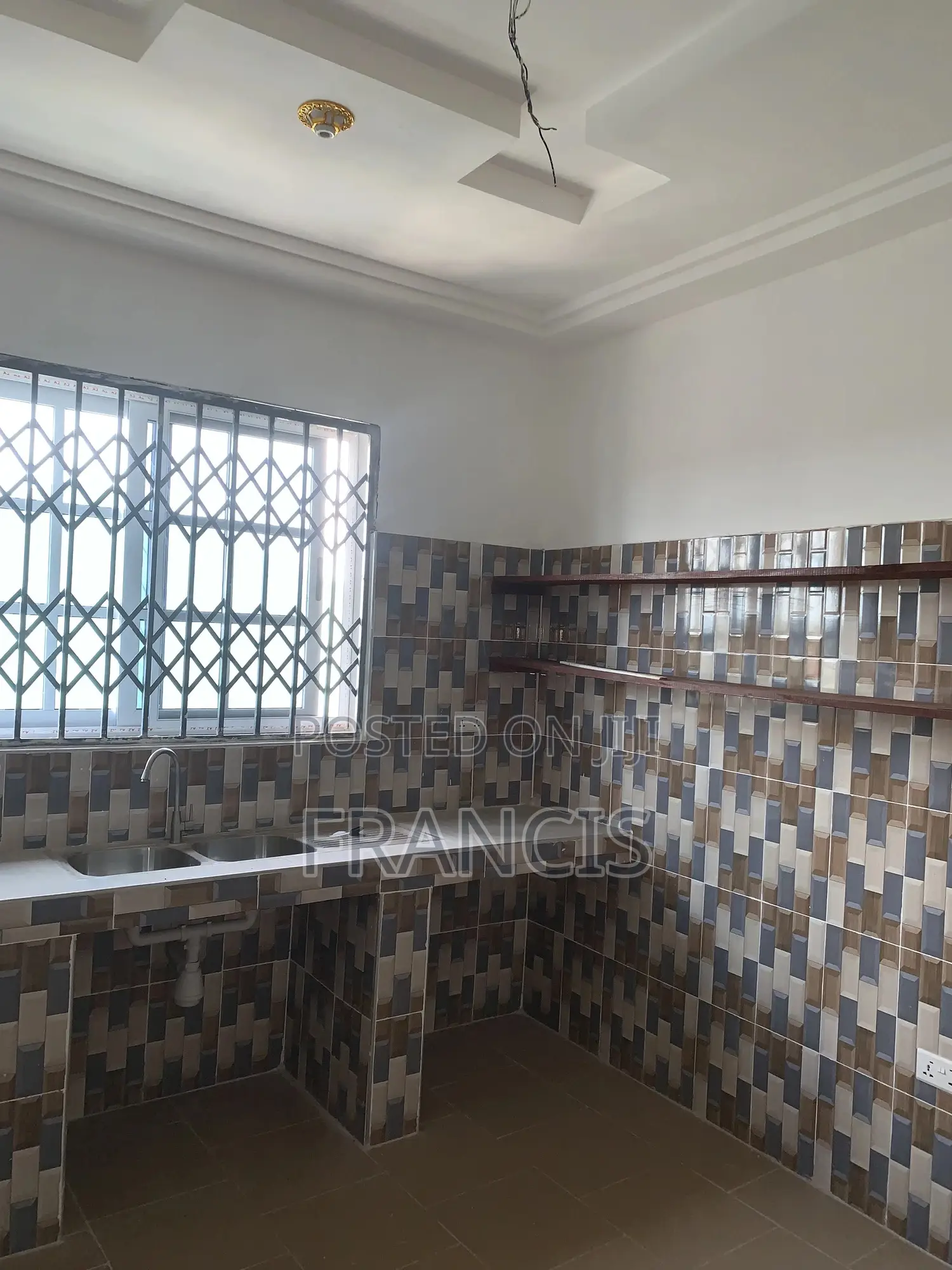 2bdrm Apartment in High Tension, Takoradi for rent