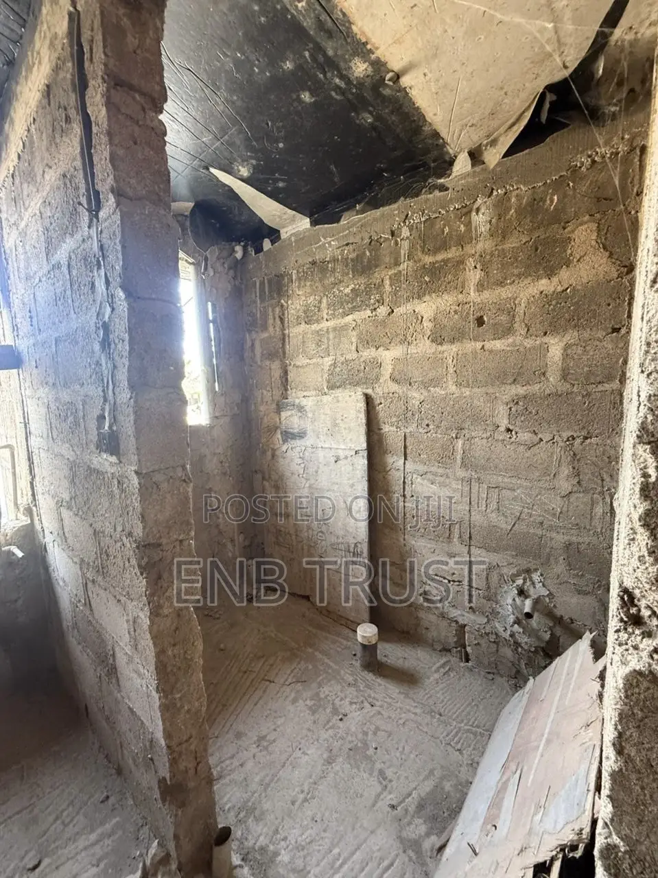 40 Bedrooms for Sale at Weija London Bar