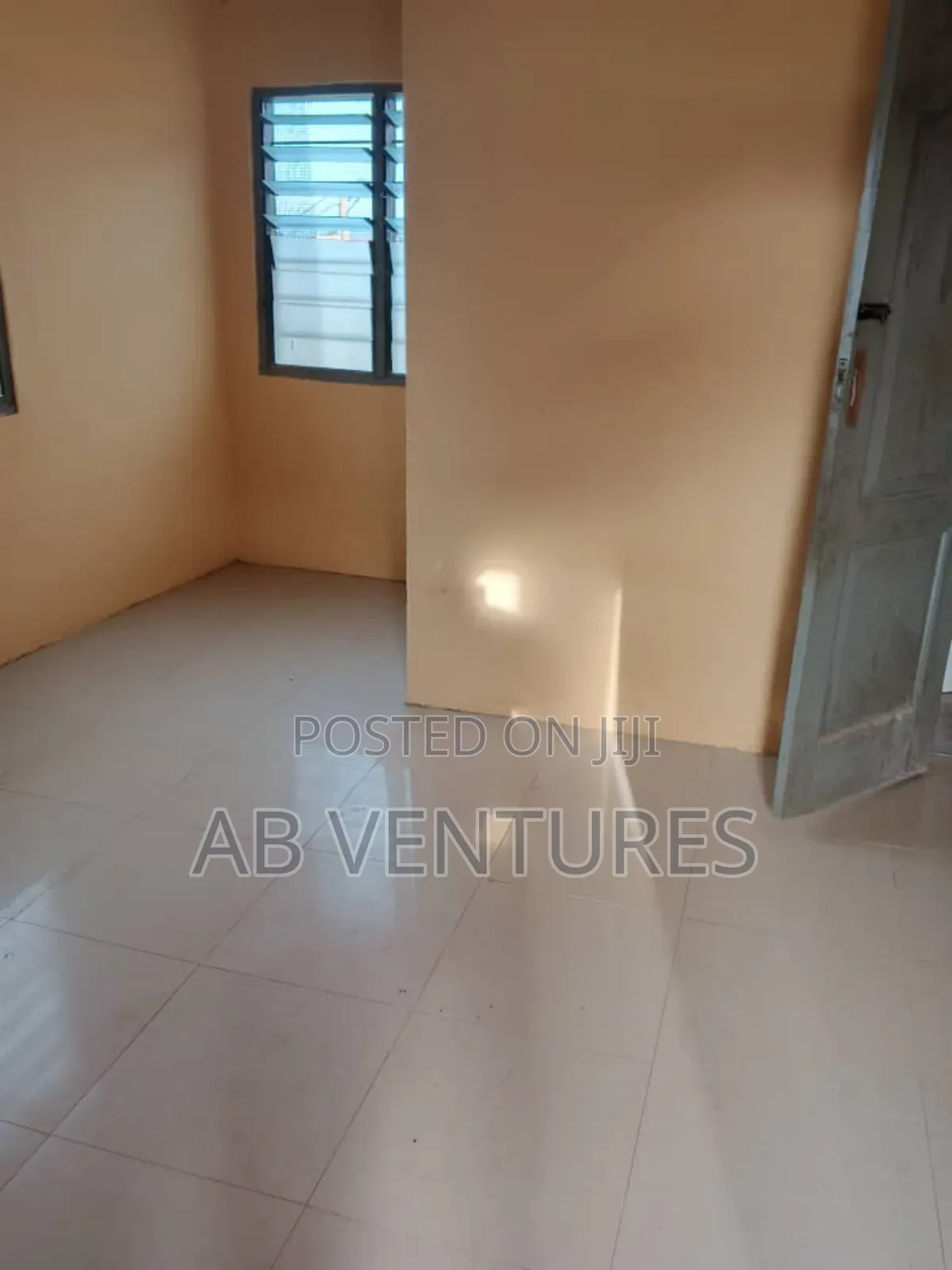 1bdrm Apartment in Single Room, Valley View Area for rent
