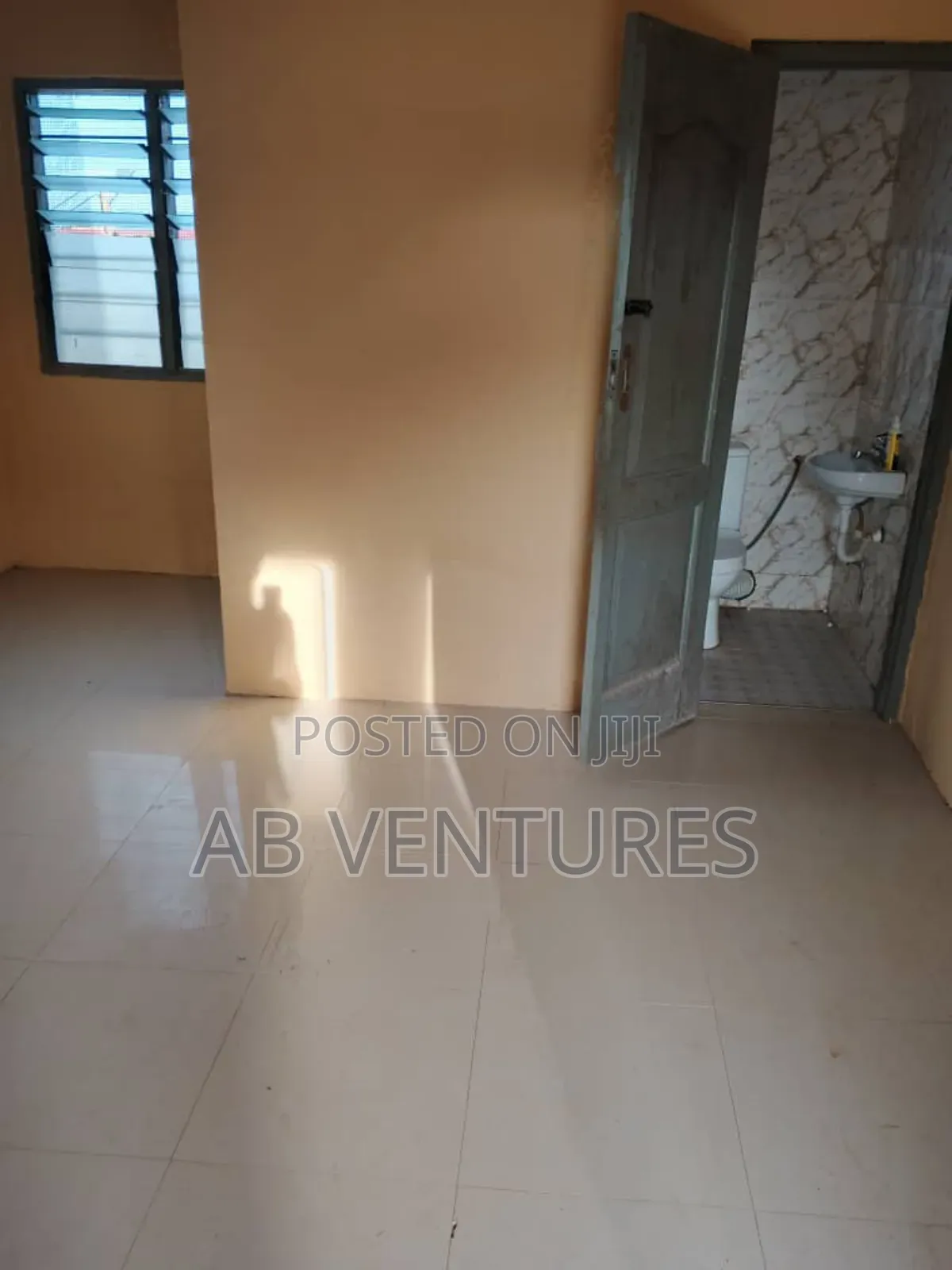 1bdrm Apartment in Single Room, Valley View Area for rent