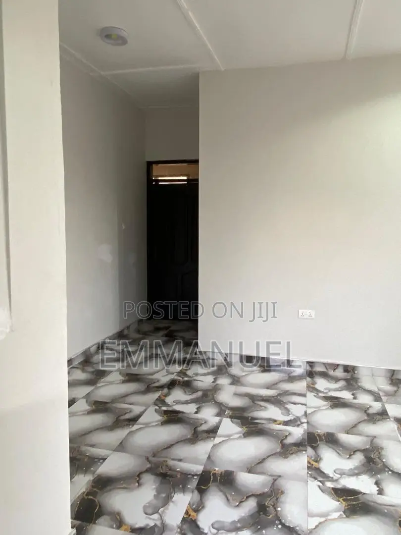 1bdrm Apartment in Atasemanso-, Kumasi Metropolitan for rent