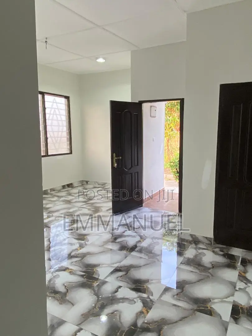 1bdrm Apartment in Atasemanso-, Kumasi Metropolitan for rent