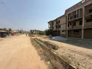 20bdrm House in Weija for sale