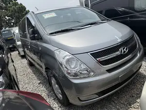 Hyundai Starex 2013 Grey