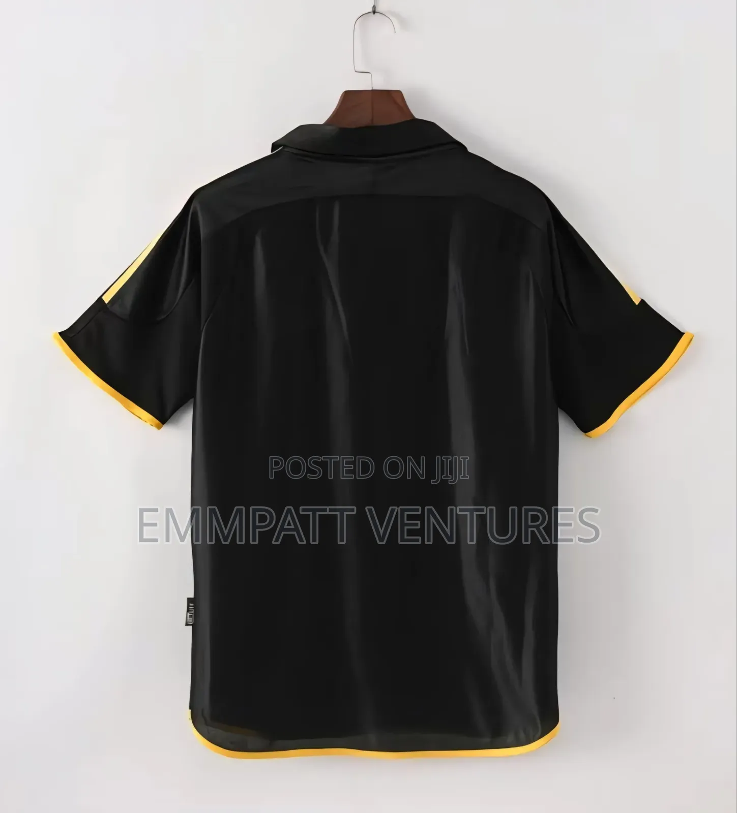 Real Madrid Retro Jersey