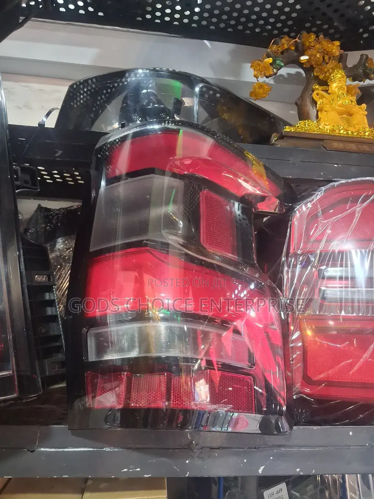 Taillight Nissan Frontier 2022-2024